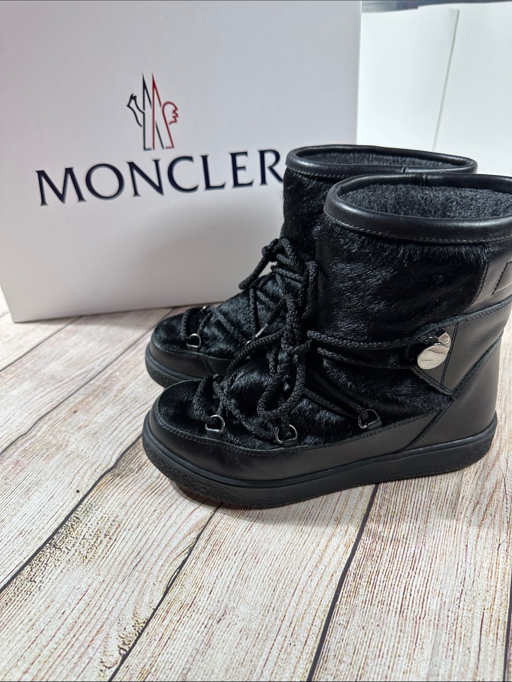 Moncler Authentic Calf Hair Laced Après-Ski Snow Boots Black